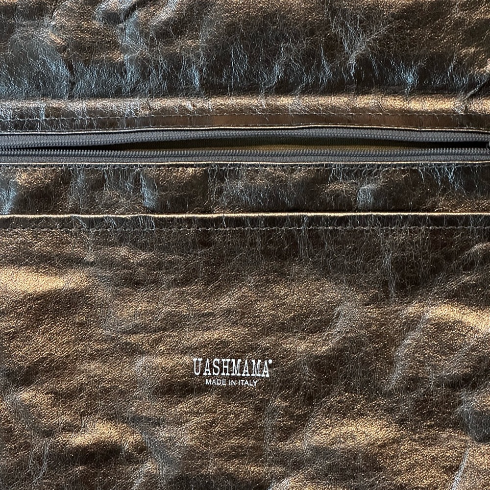 Uashamama Metallic Olive Clutch - Picture 5 of 6